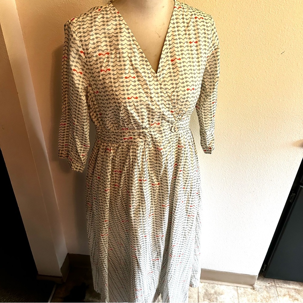Color me by Melange faux wrap dress cream gray red print sz small good condition